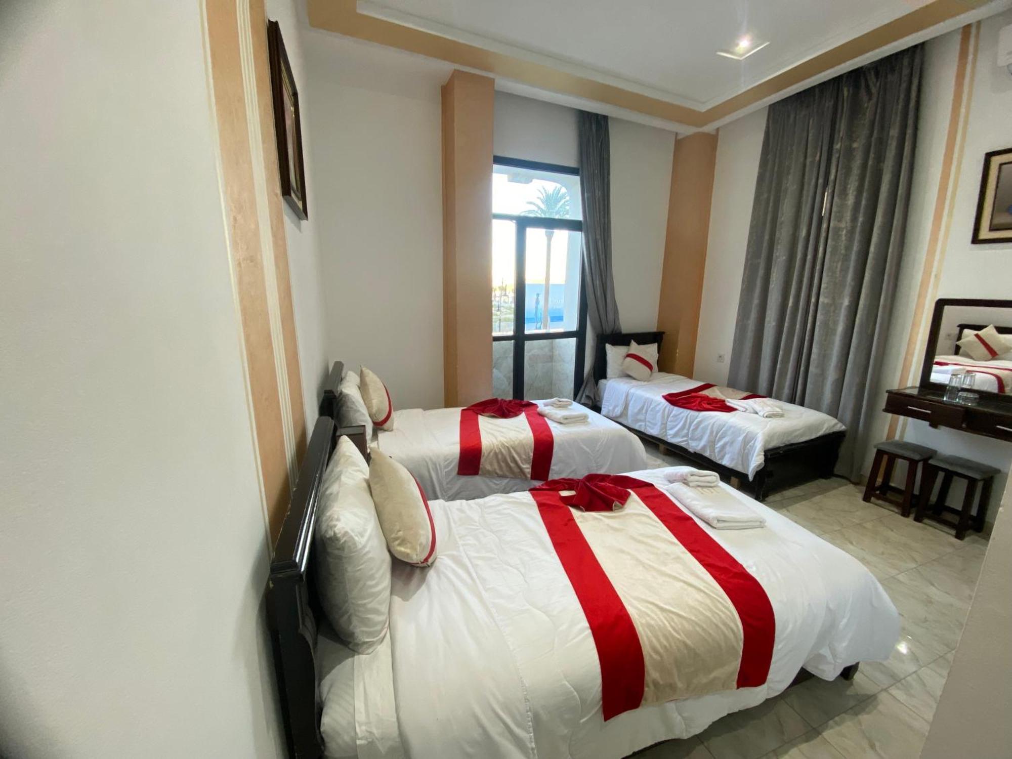 Hotel Biarritz Tanger Zewnętrze zdjęcie
